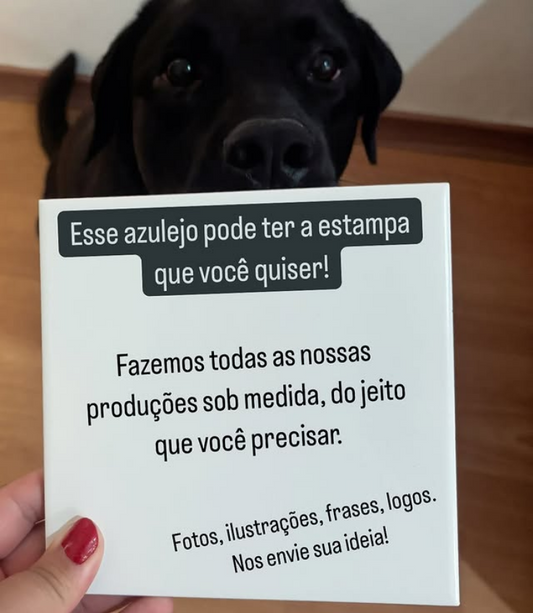 Azulejo Personalizado 15x15cm em Preto e Branco com Imagem à Escolha - Finngifts